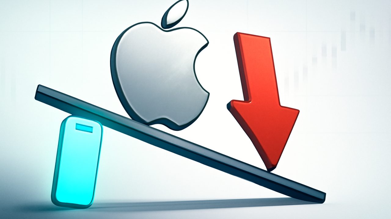 Apple stock slips after results &mdash; balance scale tilt with phone support overwhelmed