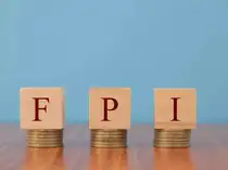 Thumbnail graphic from the ET story on record FPI inflows into Indian debt (illustrates the surge in foreign purchases of government securities).